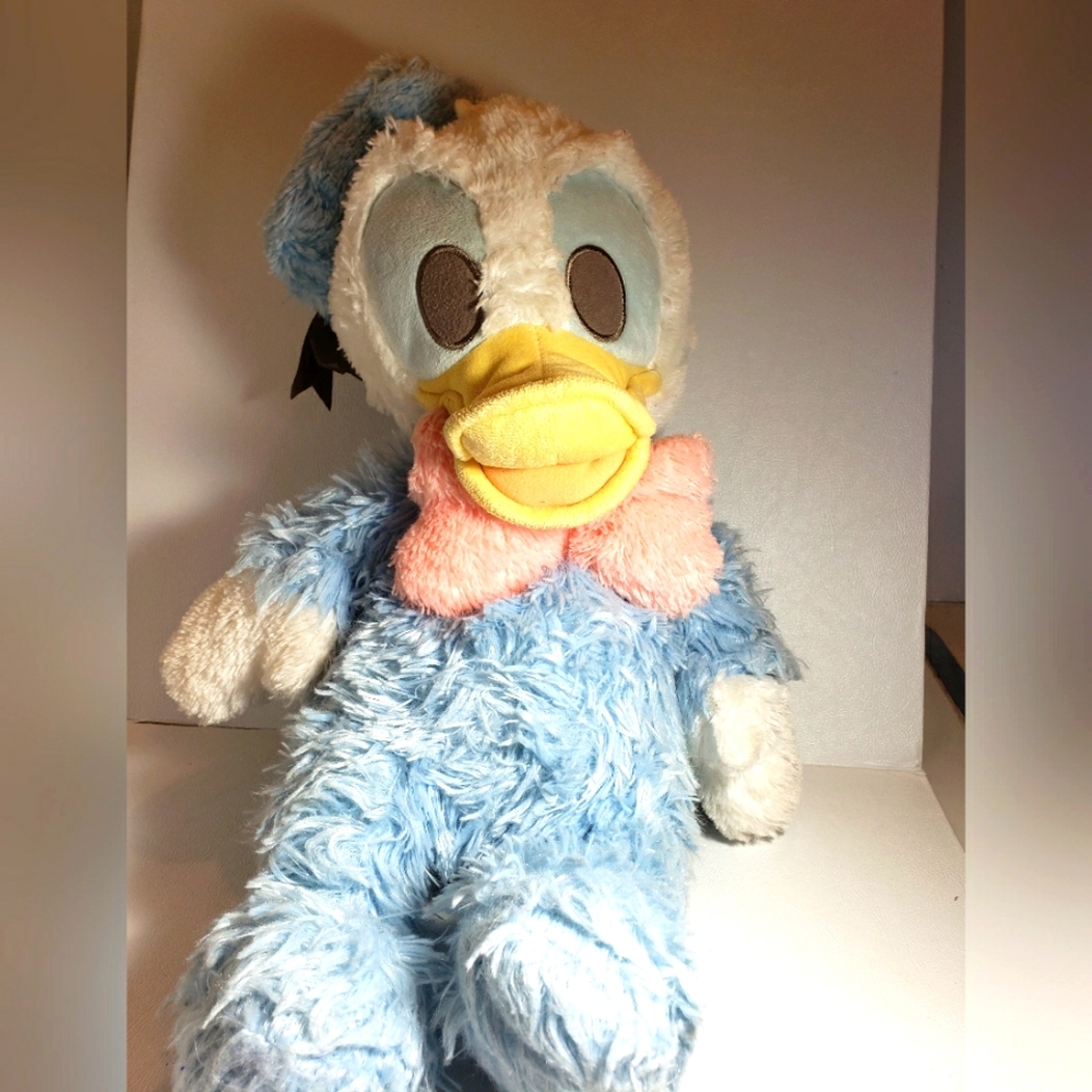 Disneyland Donald duck plush